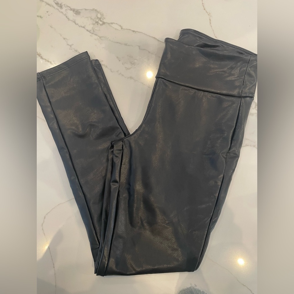 Kendall & Kylie Faux Leather Leggings Size Small